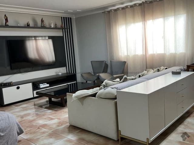 Belíssimo imóvel próximo à TV Morena